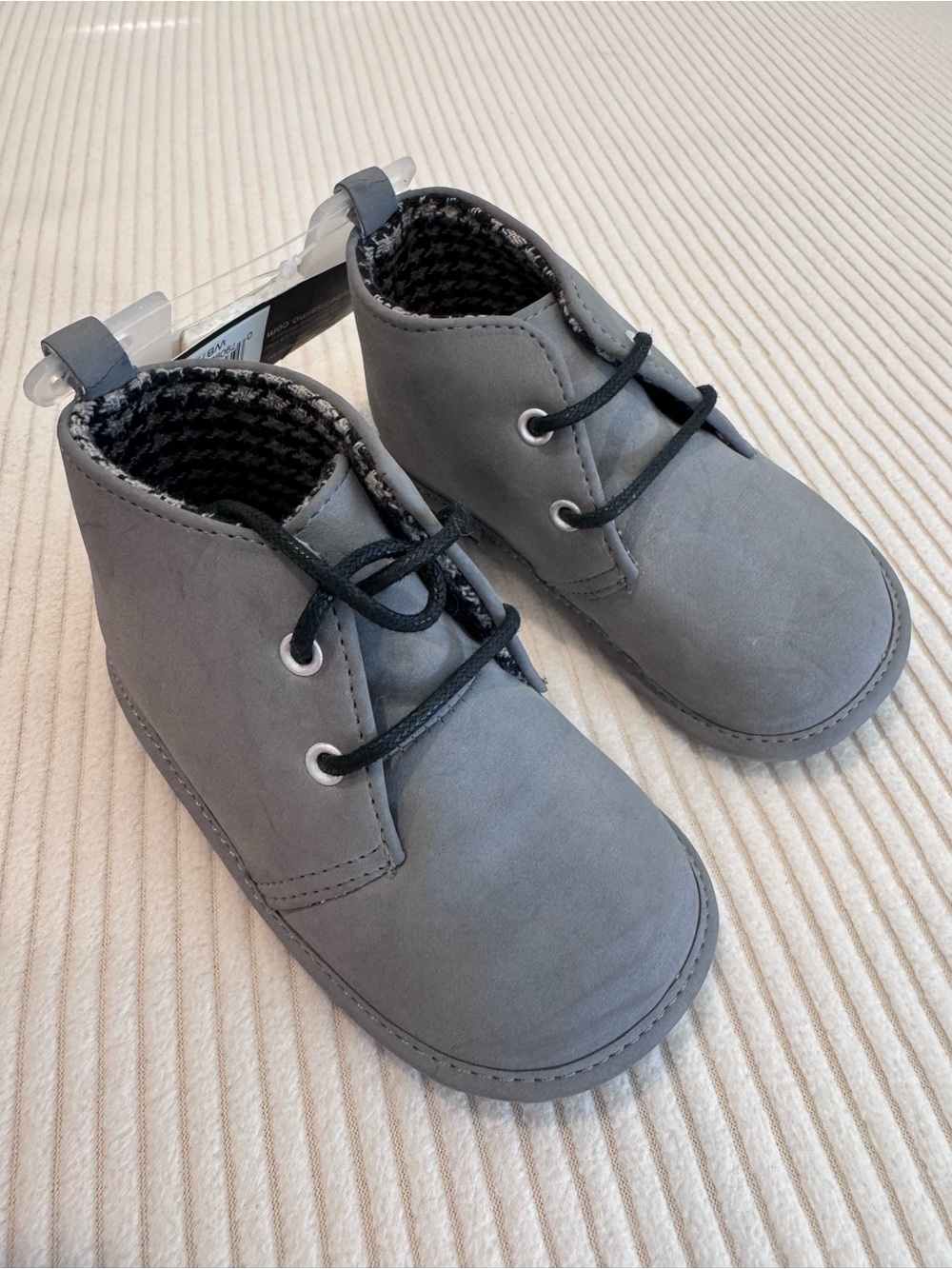 (NWT) Wendy Bellissimo baby boy gray boots